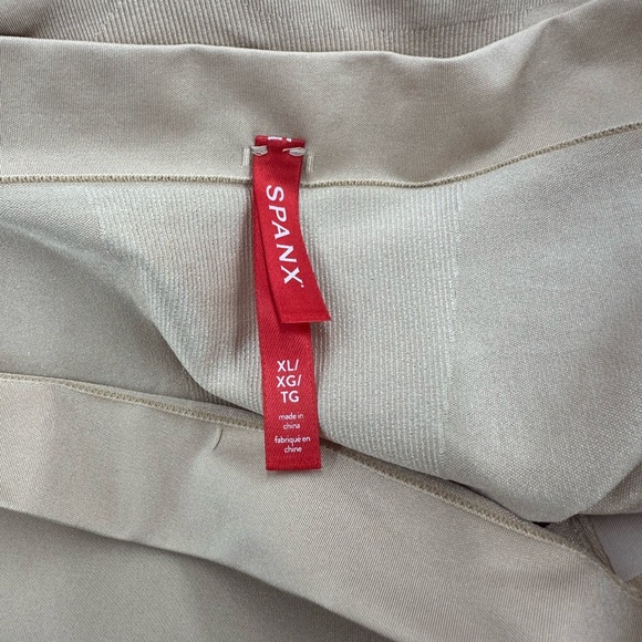 Spanx oncore sculpting brief shapewear adjustable underwear XL NWOT - Picture 4 of 5